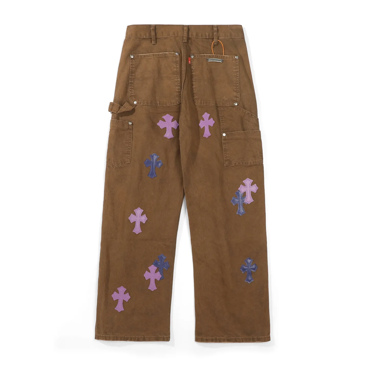 P300 Chrome Hearts Chrome Hearts Brown Logging Purple Multi-Leather Jeans Multi-leather Label Work Jeans CH Jeans All need to be washed and then disassembled and hand-stitched with sheepskin cross leather and then spliced together to complete. The whole process is too complicated to describe. About Chrome Hearts This is an extremely luxurious fashion brand that can also be called the aristocrat of the high street. It has always been an exclusive brand for some hipsters or the rich second generation. Compared with ordinary high streets, it is more luxurious and noble. Compared with luxury brands, it has a more fashionable personality. It has always been a brand that I have a special liking for. Color: Brown Size: 28 30 32 34 36